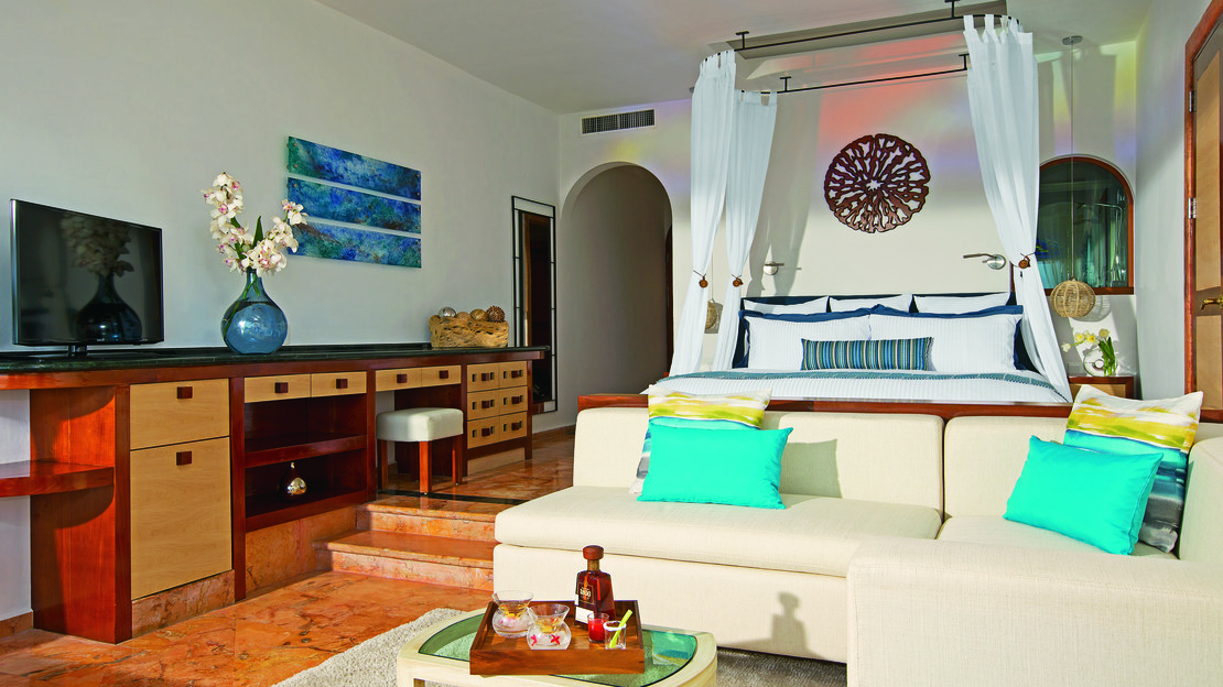 Junior Suite Veranda Oceanfront